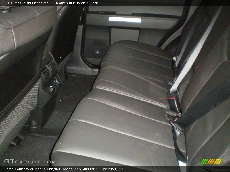 Maizen Blue Pearl / Black 2010 Mitsubishi Endeavor SE