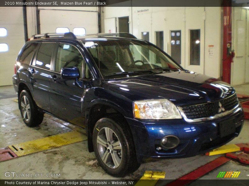 Maizen Blue Pearl / Black 2010 Mitsubishi Endeavor SE