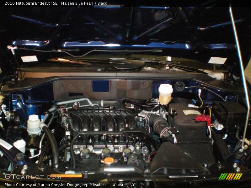 Maizen Blue Pearl / Black 2010 Mitsubishi Endeavor SE