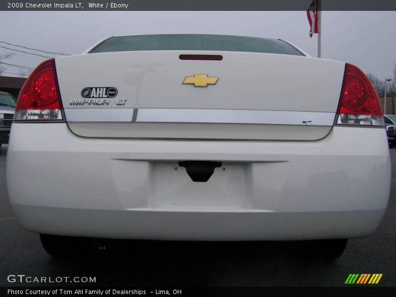White / Ebony 2009 Chevrolet Impala LT