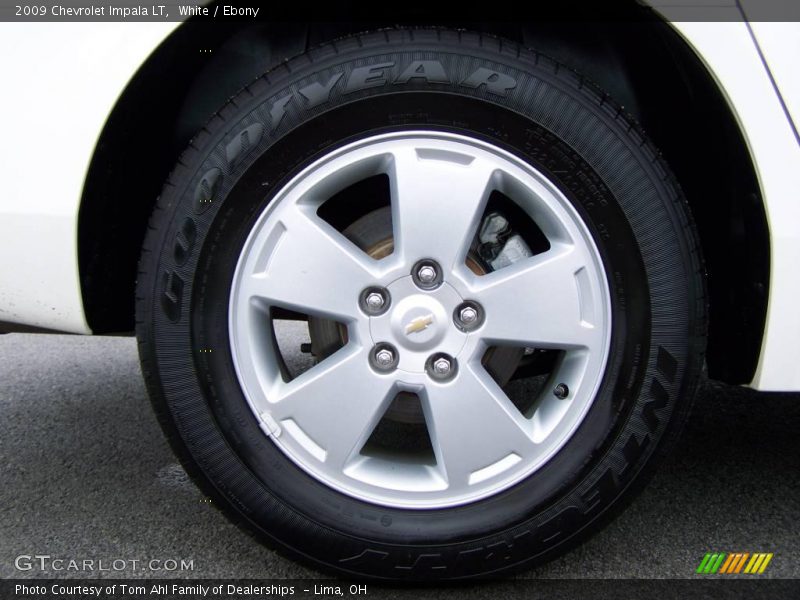 White / Ebony 2009 Chevrolet Impala LT