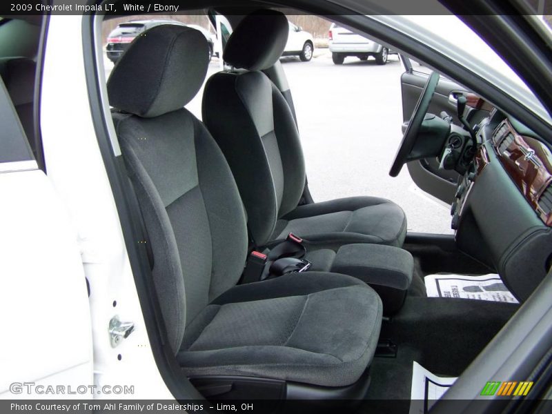 White / Ebony 2009 Chevrolet Impala LT