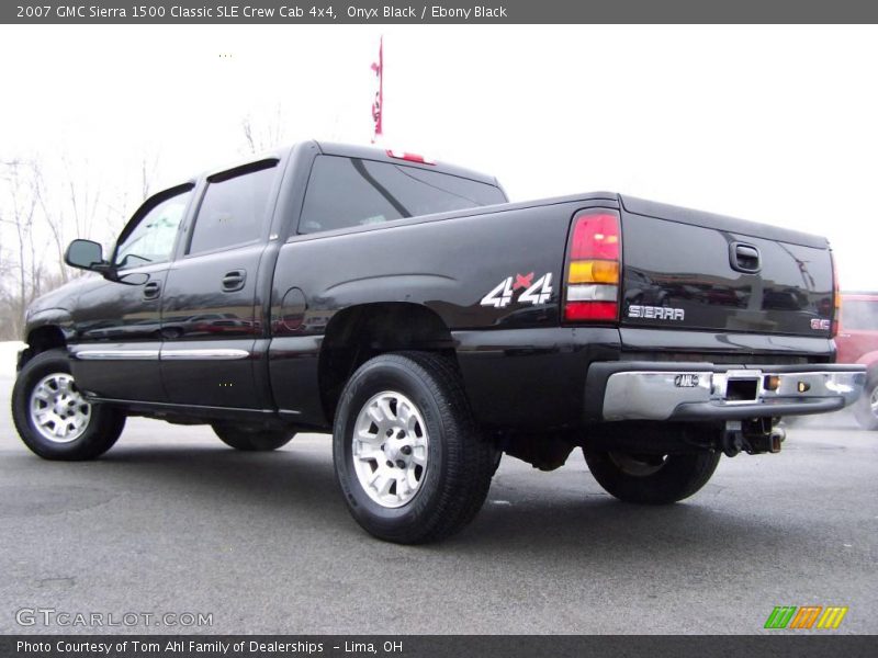 Onyx Black / Ebony Black 2007 GMC Sierra 1500 Classic SLE Crew Cab 4x4