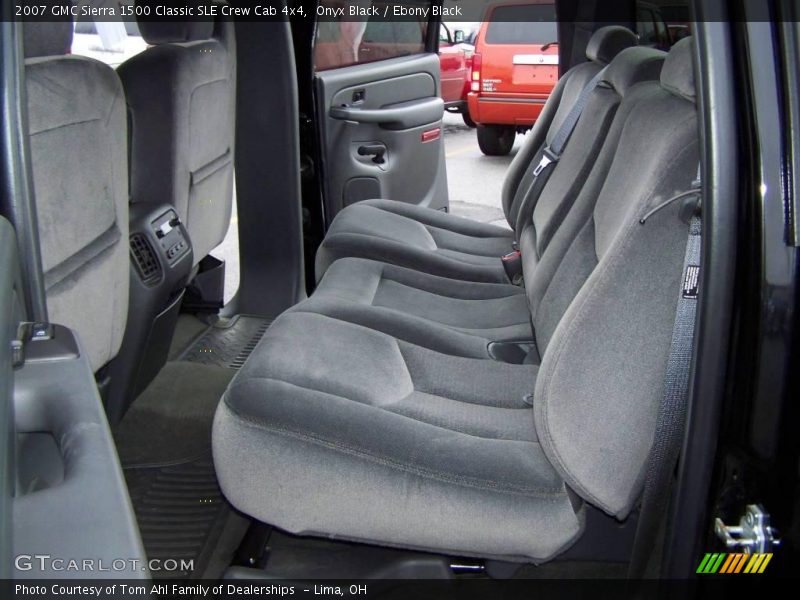 Onyx Black / Ebony Black 2007 GMC Sierra 1500 Classic SLE Crew Cab 4x4