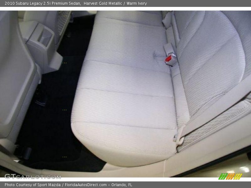 Harvest Gold Metallic / Warm Ivory 2010 Subaru Legacy 2.5i Premium Sedan