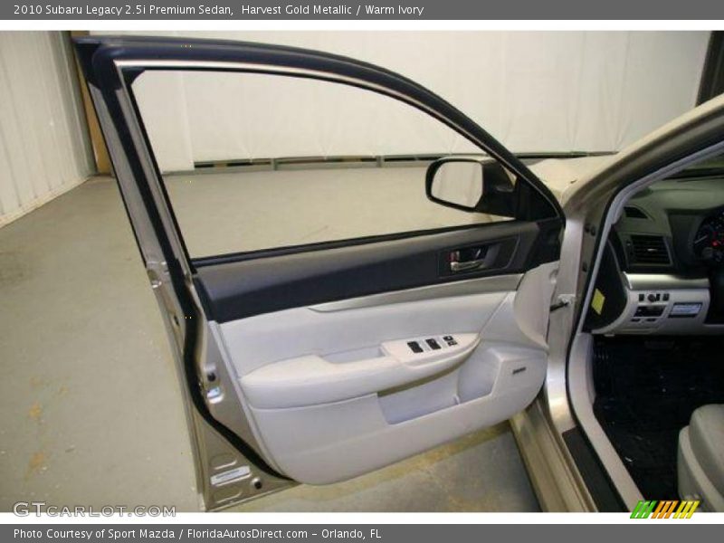 Harvest Gold Metallic / Warm Ivory 2010 Subaru Legacy 2.5i Premium Sedan