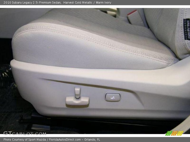 Harvest Gold Metallic / Warm Ivory 2010 Subaru Legacy 2.5i Premium Sedan