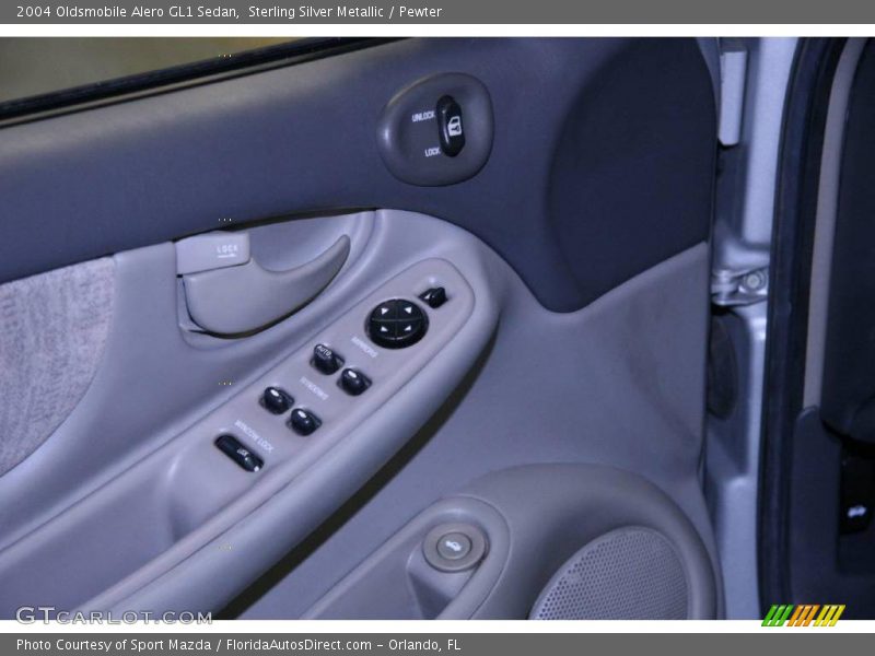 Sterling Silver Metallic / Pewter 2004 Oldsmobile Alero GL1 Sedan
