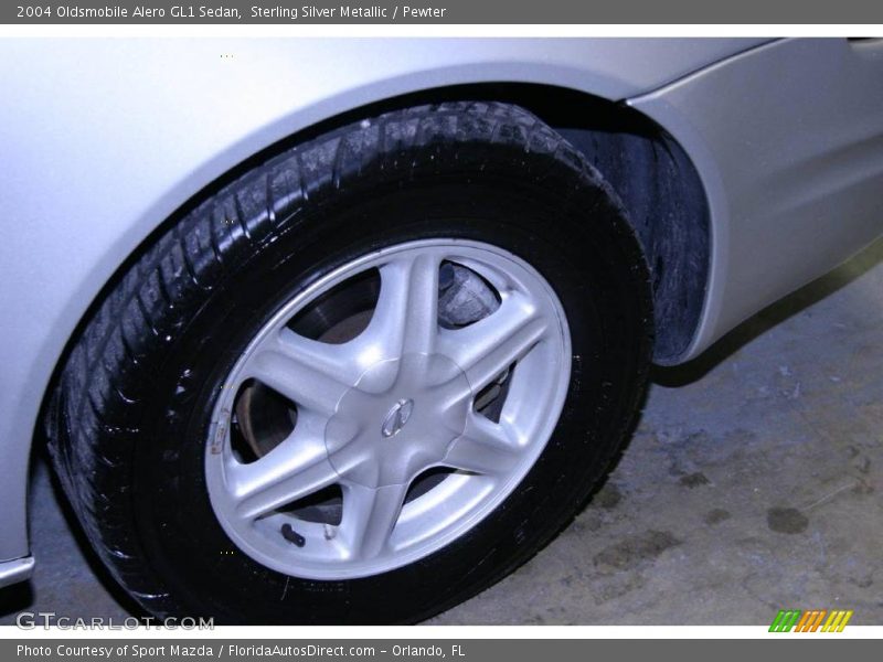 Sterling Silver Metallic / Pewter 2004 Oldsmobile Alero GL1 Sedan