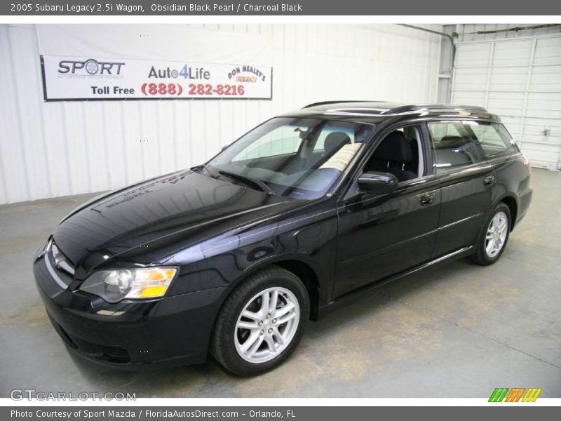 Obsidian Black Pearl / Charcoal Black 2005 Subaru Legacy 2.5i Wagon