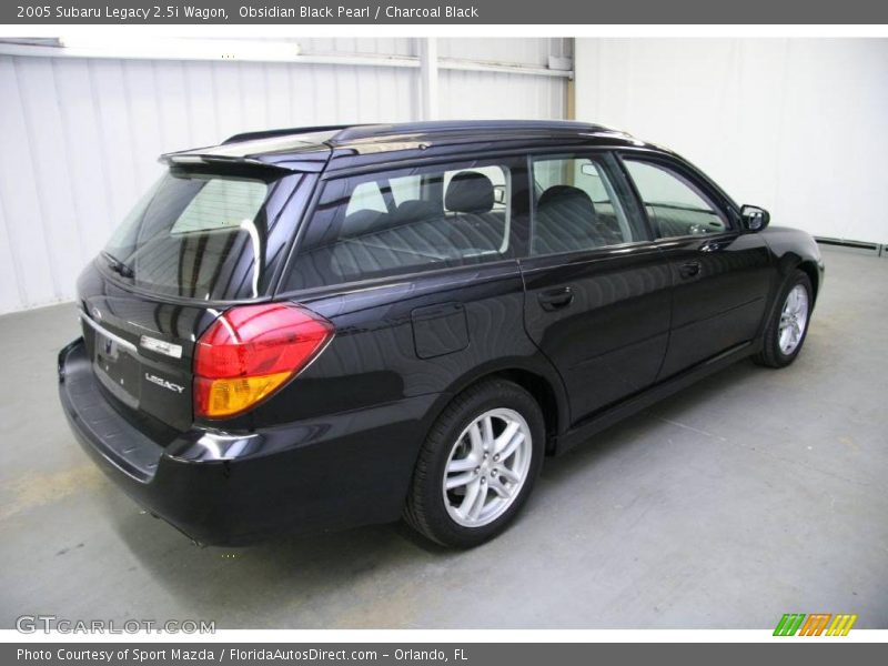 Obsidian Black Pearl / Charcoal Black 2005 Subaru Legacy 2.5i Wagon