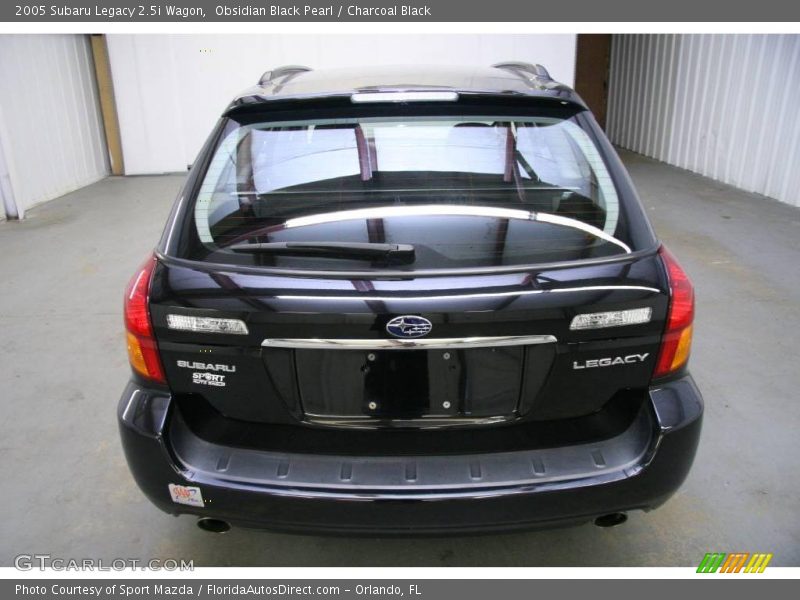 Obsidian Black Pearl / Charcoal Black 2005 Subaru Legacy 2.5i Wagon