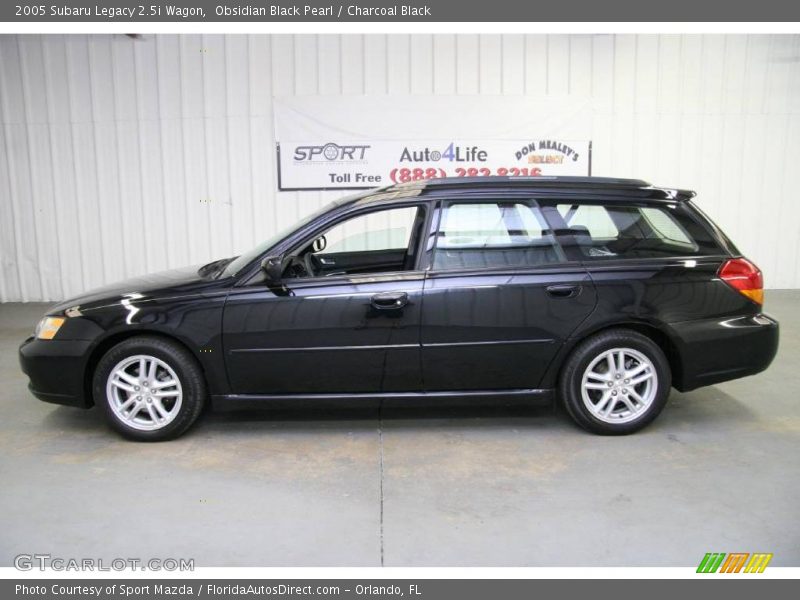 Obsidian Black Pearl / Charcoal Black 2005 Subaru Legacy 2.5i Wagon