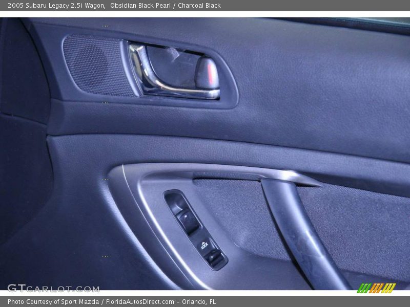 Obsidian Black Pearl / Charcoal Black 2005 Subaru Legacy 2.5i Wagon