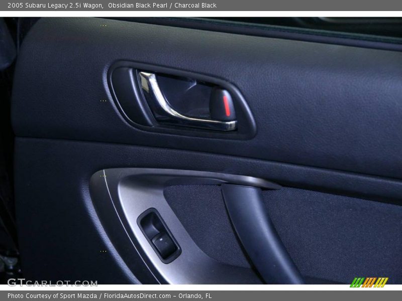Obsidian Black Pearl / Charcoal Black 2005 Subaru Legacy 2.5i Wagon