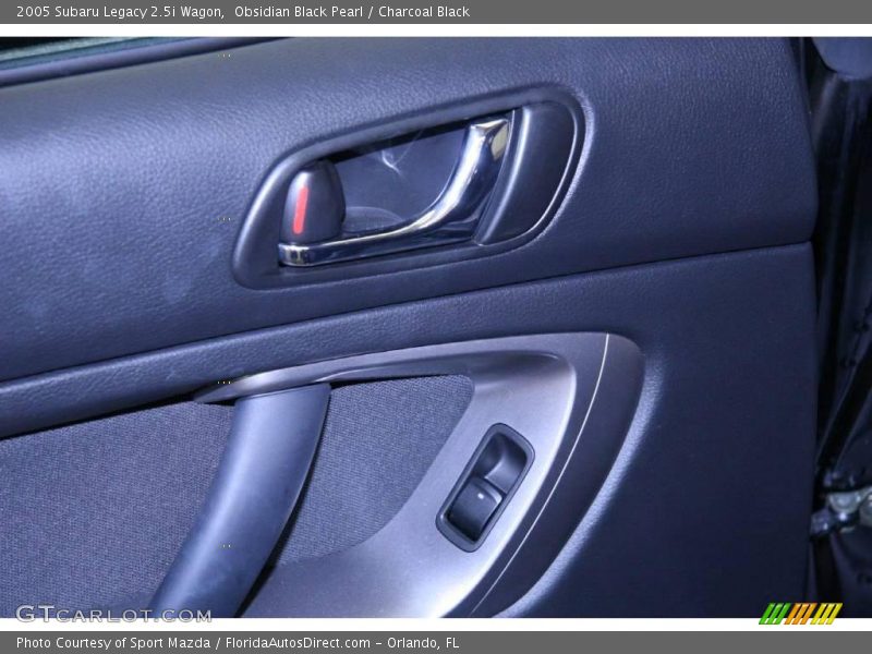 Obsidian Black Pearl / Charcoal Black 2005 Subaru Legacy 2.5i Wagon