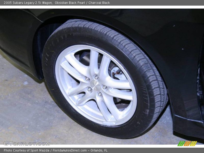Obsidian Black Pearl / Charcoal Black 2005 Subaru Legacy 2.5i Wagon