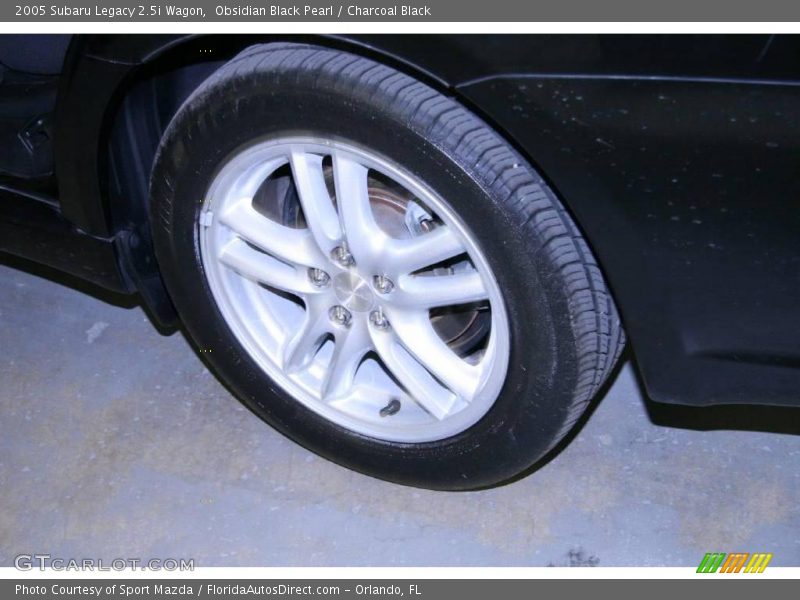 Obsidian Black Pearl / Charcoal Black 2005 Subaru Legacy 2.5i Wagon
