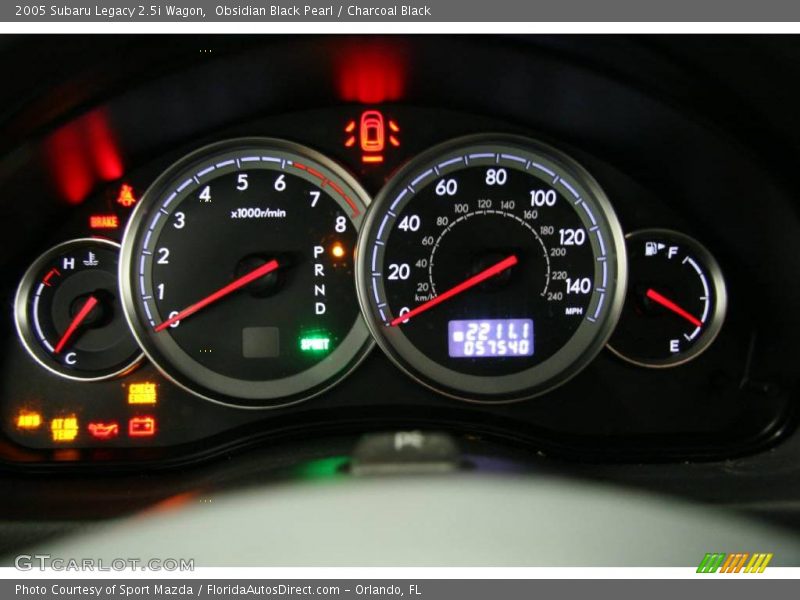 Obsidian Black Pearl / Charcoal Black 2005 Subaru Legacy 2.5i Wagon