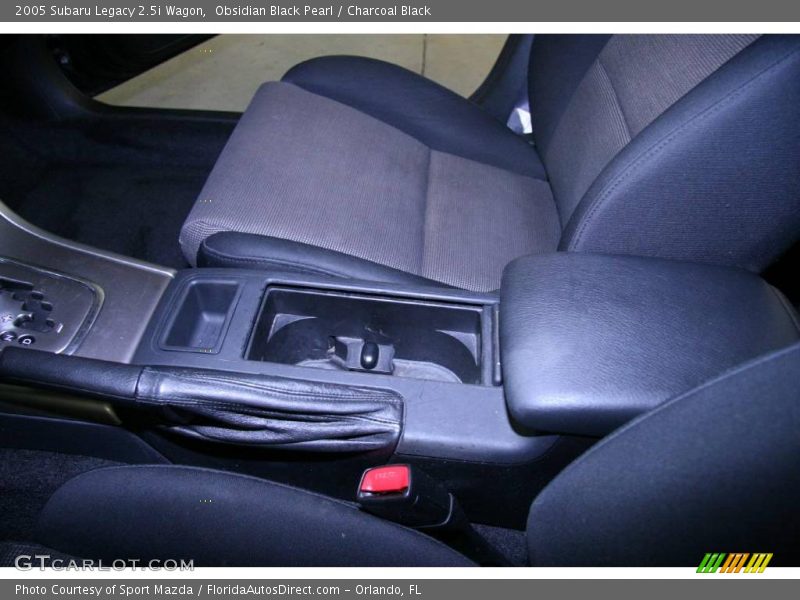 Obsidian Black Pearl / Charcoal Black 2005 Subaru Legacy 2.5i Wagon