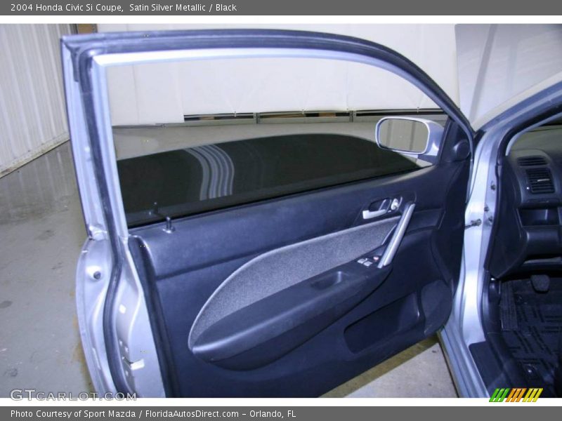 Satin Silver Metallic / Black 2004 Honda Civic Si Coupe