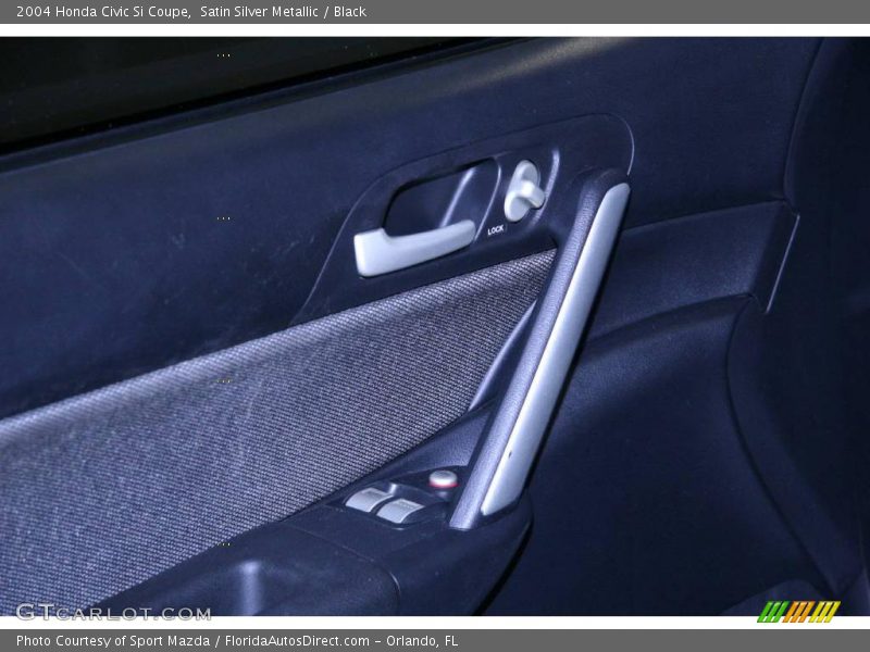 Satin Silver Metallic / Black 2004 Honda Civic Si Coupe