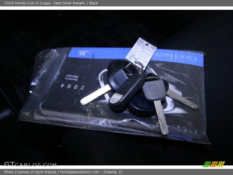 Satin Silver Metallic / Black 2004 Honda Civic Si Coupe