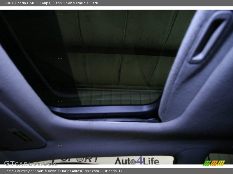 Satin Silver Metallic / Black 2004 Honda Civic Si Coupe