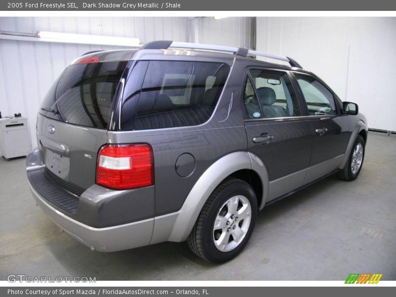 Dark Shadow Grey Metallic / Shale 2005 Ford Freestyle SEL