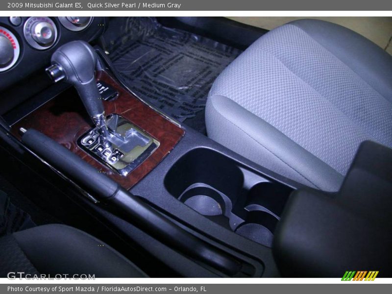 Quick Silver Pearl / Medium Gray 2009 Mitsubishi Galant ES