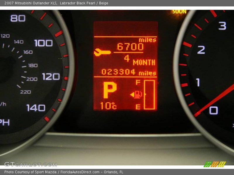 Labrador Black Pearl / Beige 2007 Mitsubishi Outlander XLS