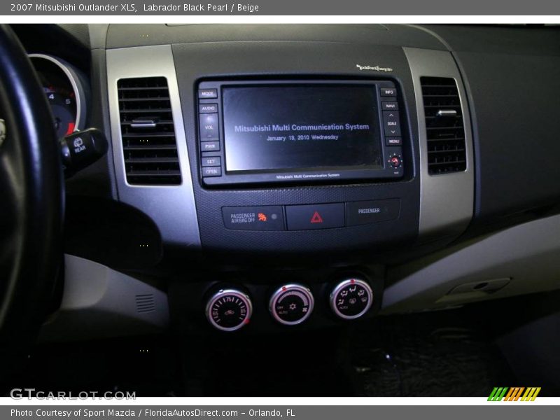Labrador Black Pearl / Beige 2007 Mitsubishi Outlander XLS