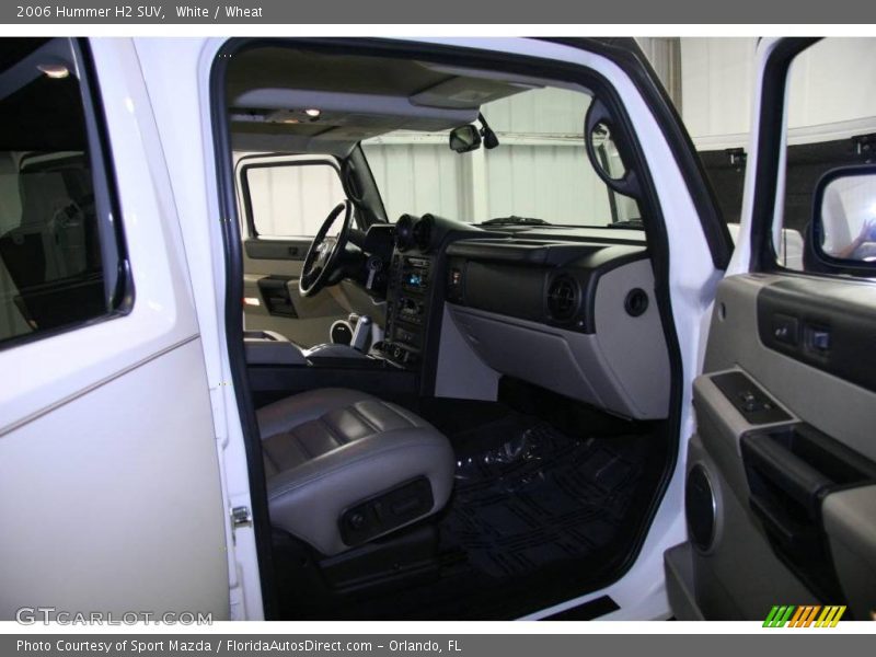 White / Wheat 2006 Hummer H2 SUV