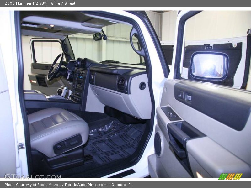 White / Wheat 2006 Hummer H2 SUV