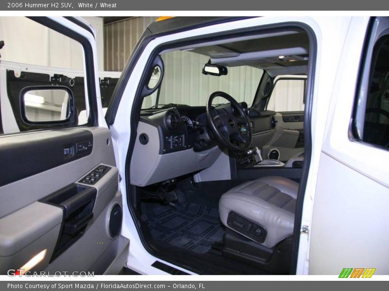 White / Wheat 2006 Hummer H2 SUV