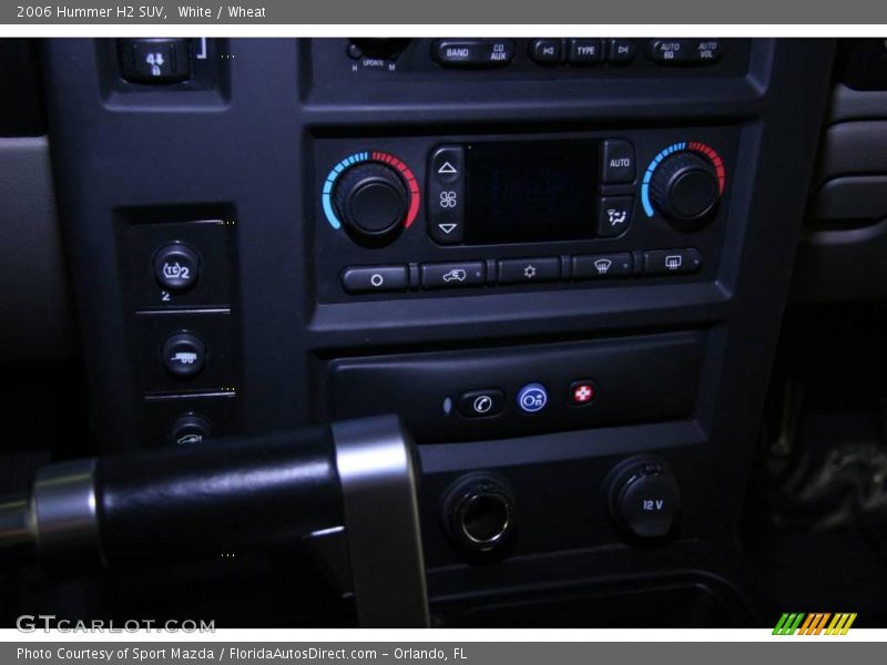 White / Wheat 2006 Hummer H2 SUV