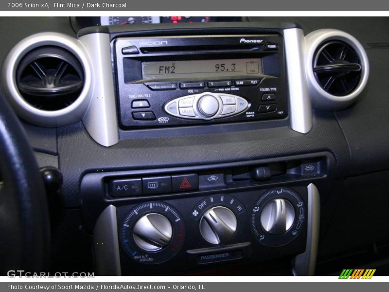 Flint Mica / Dark Charcoal 2006 Scion xA