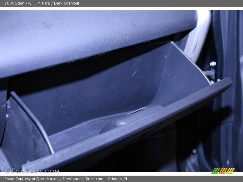Flint Mica / Dark Charcoal 2006 Scion xA