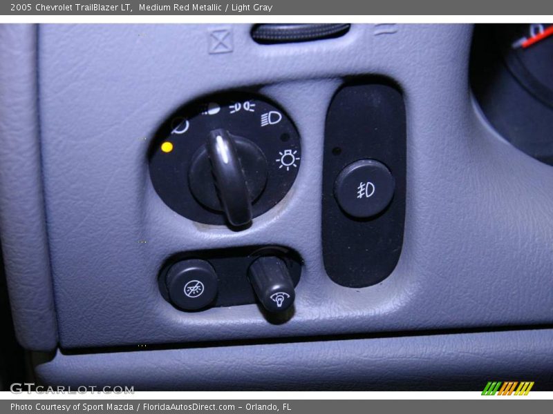 Medium Red Metallic / Light Gray 2005 Chevrolet TrailBlazer LT