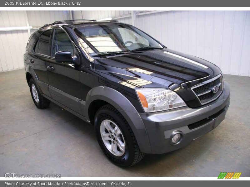 Ebony Black / Gray 2005 Kia Sorento EX