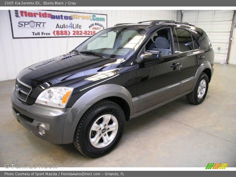 Ebony Black / Gray 2005 Kia Sorento EX