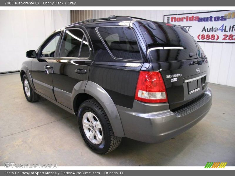 Ebony Black / Gray 2005 Kia Sorento EX