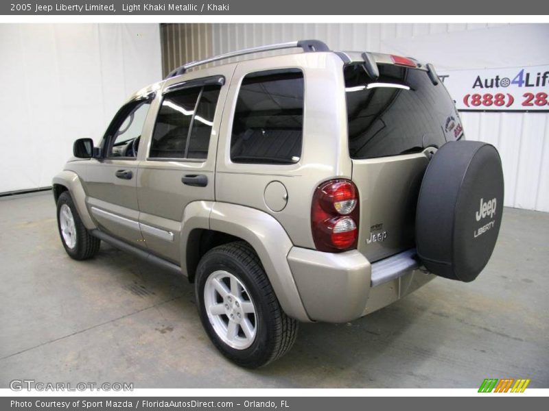 Light Khaki Metallic / Khaki 2005 Jeep Liberty Limited
