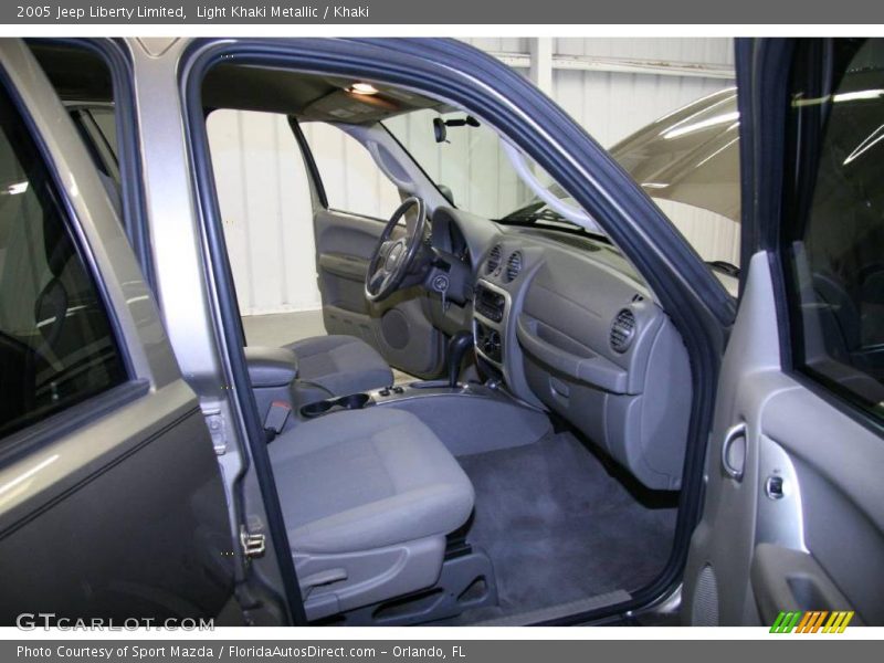 Light Khaki Metallic / Khaki 2005 Jeep Liberty Limited