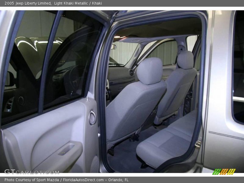 Light Khaki Metallic / Khaki 2005 Jeep Liberty Limited