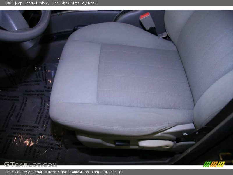 Light Khaki Metallic / Khaki 2005 Jeep Liberty Limited