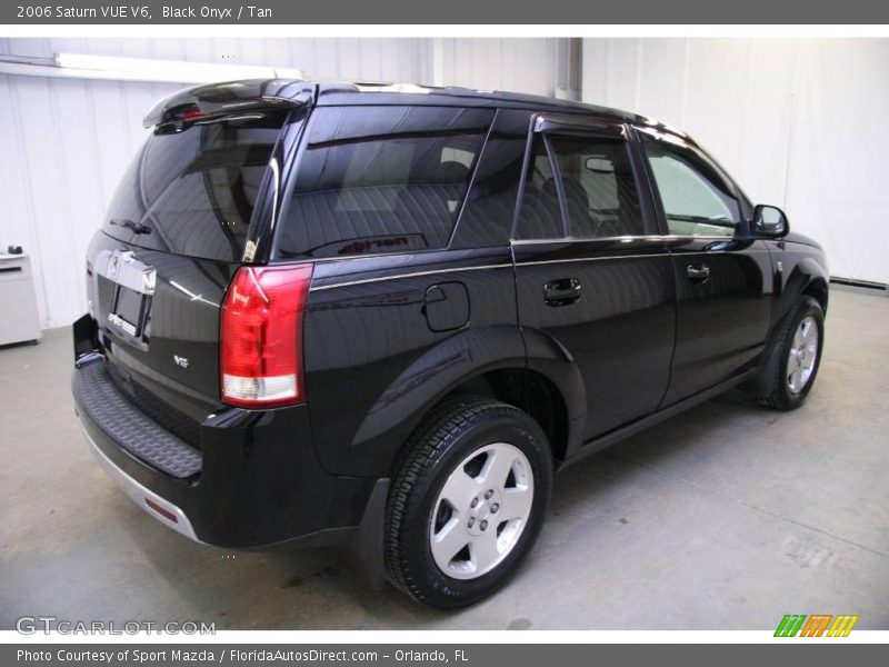 Black Onyx / Tan 2006 Saturn VUE V6