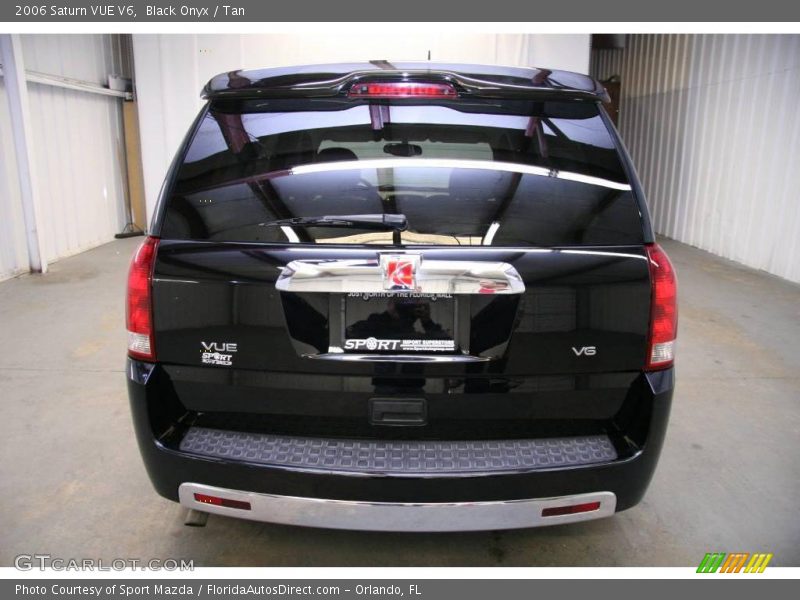 Black Onyx / Tan 2006 Saturn VUE V6