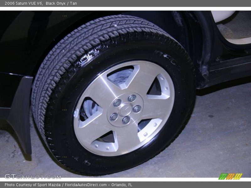 Black Onyx / Tan 2006 Saturn VUE V6