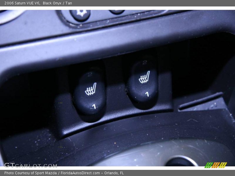 Black Onyx / Tan 2006 Saturn VUE V6